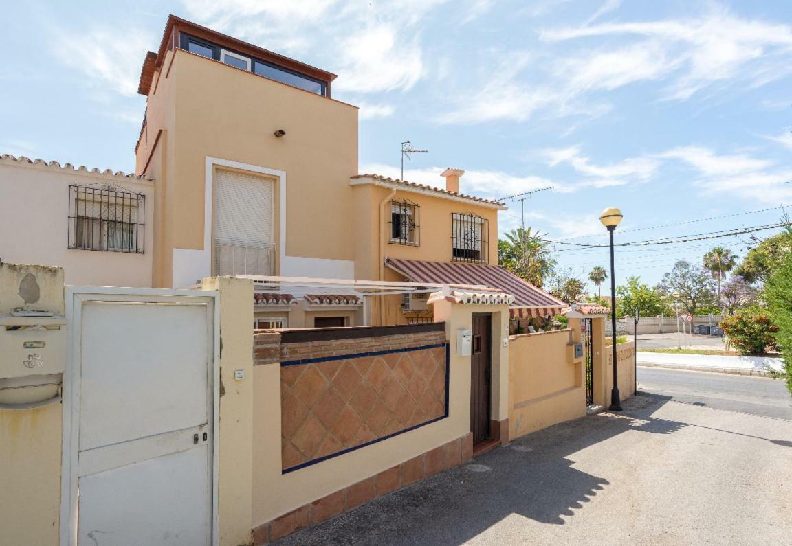 Cozy Loft Near The Beach Torremolinos Extérieur photo